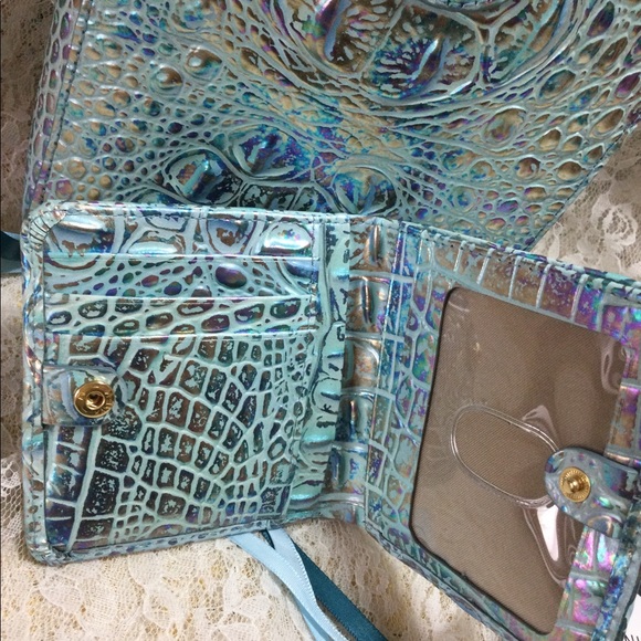 $FIRM$ - NO OFFERS NWT $FIRM$ BRAHMIN WONDERLAND CROSSBODY & WALLET - Picture 9 of 10